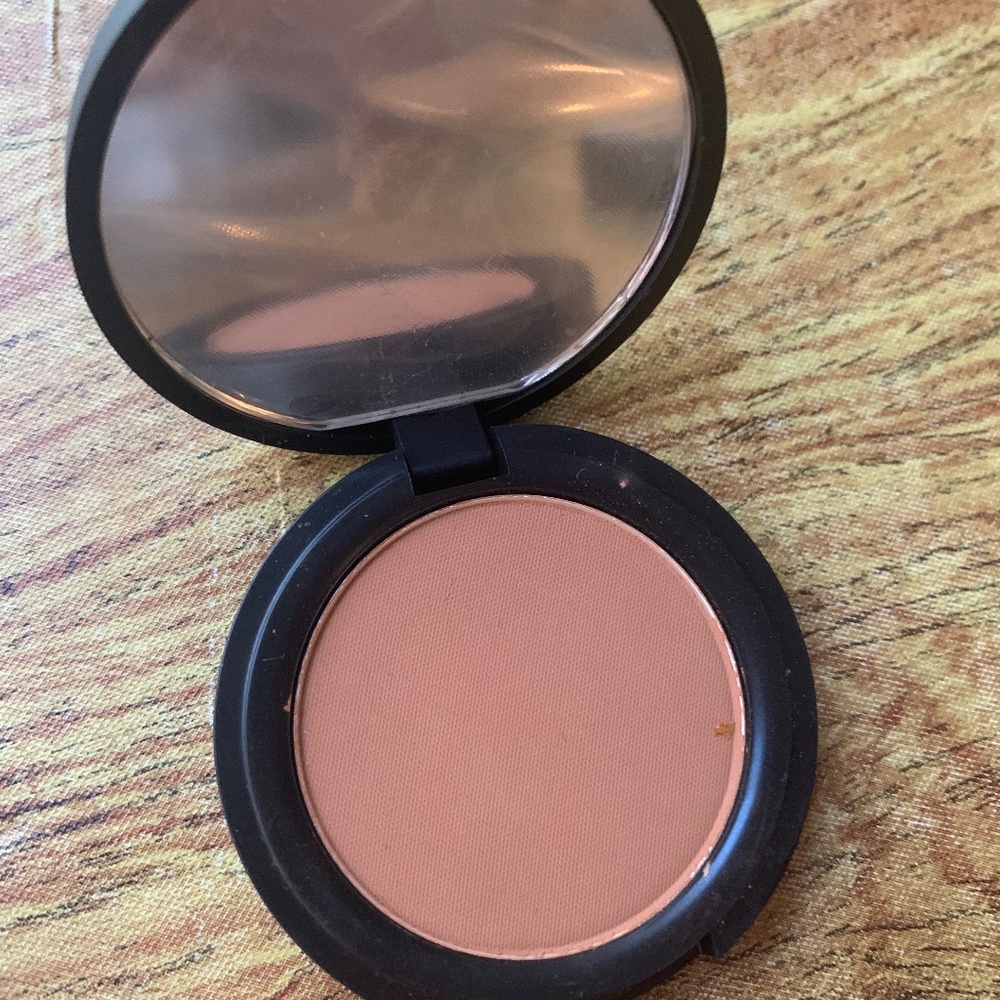 Matte bronzer yc collection